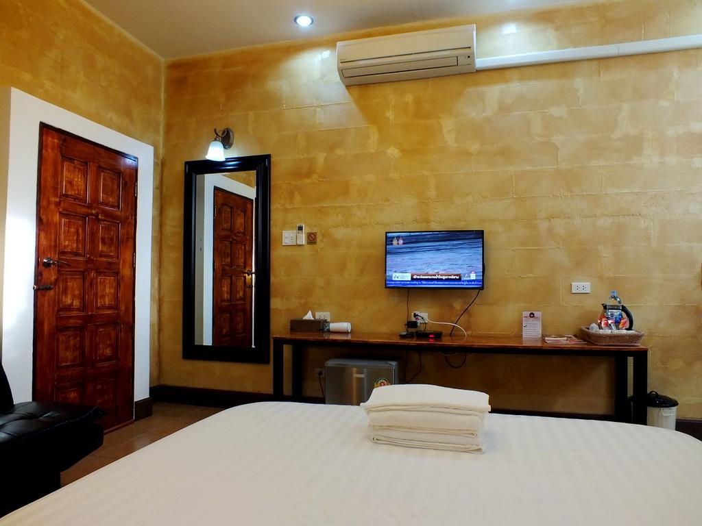 Villa Tuscany Country Resort Suan Phueng Exterior photo